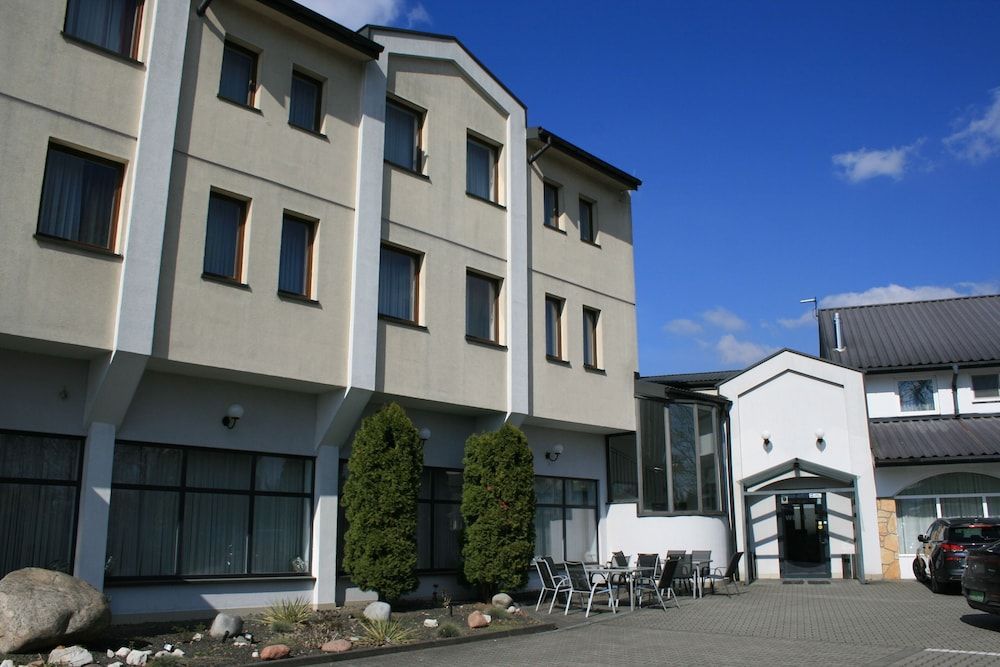 Hotel Junior 2 1