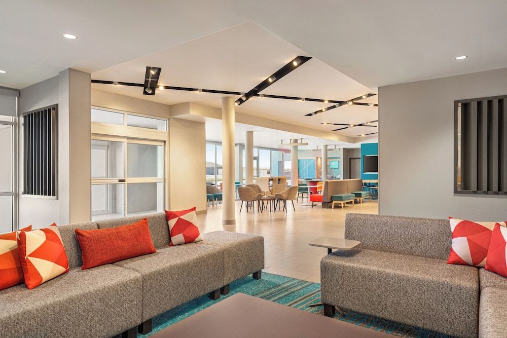 avid hotel AUSTIN NW - LAKELINE by IHG 1