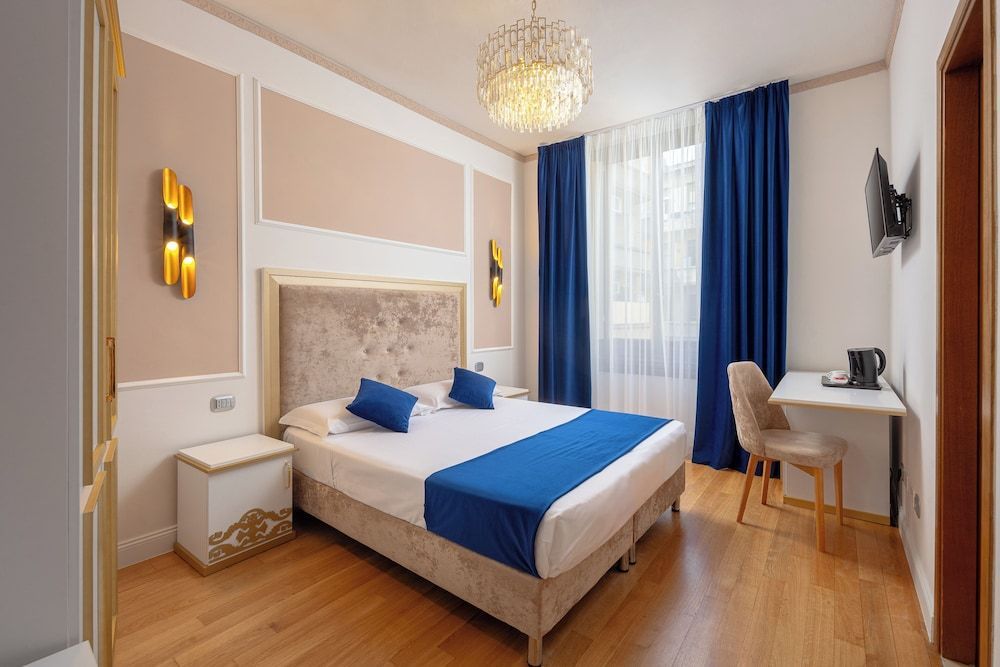 Hotel Annabella Roof Terrace 1