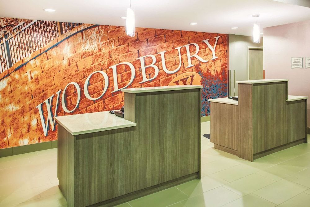La Quinta by Wyndham St. Paul-Woodbury 2