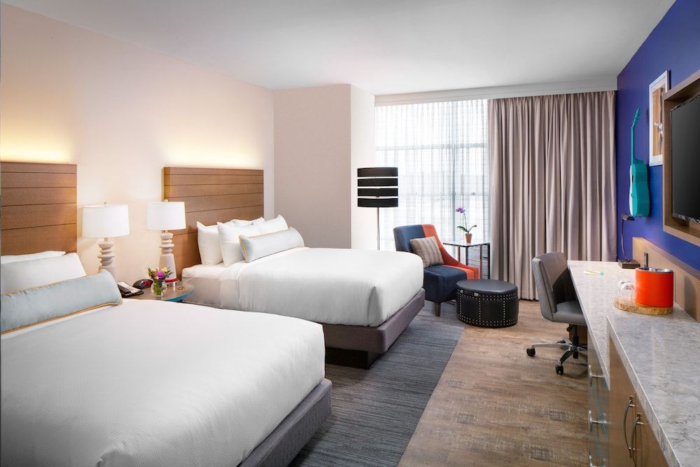 Hotel Indigo GAINESVILLE-CELEBRATION POINTE by IHG 2
