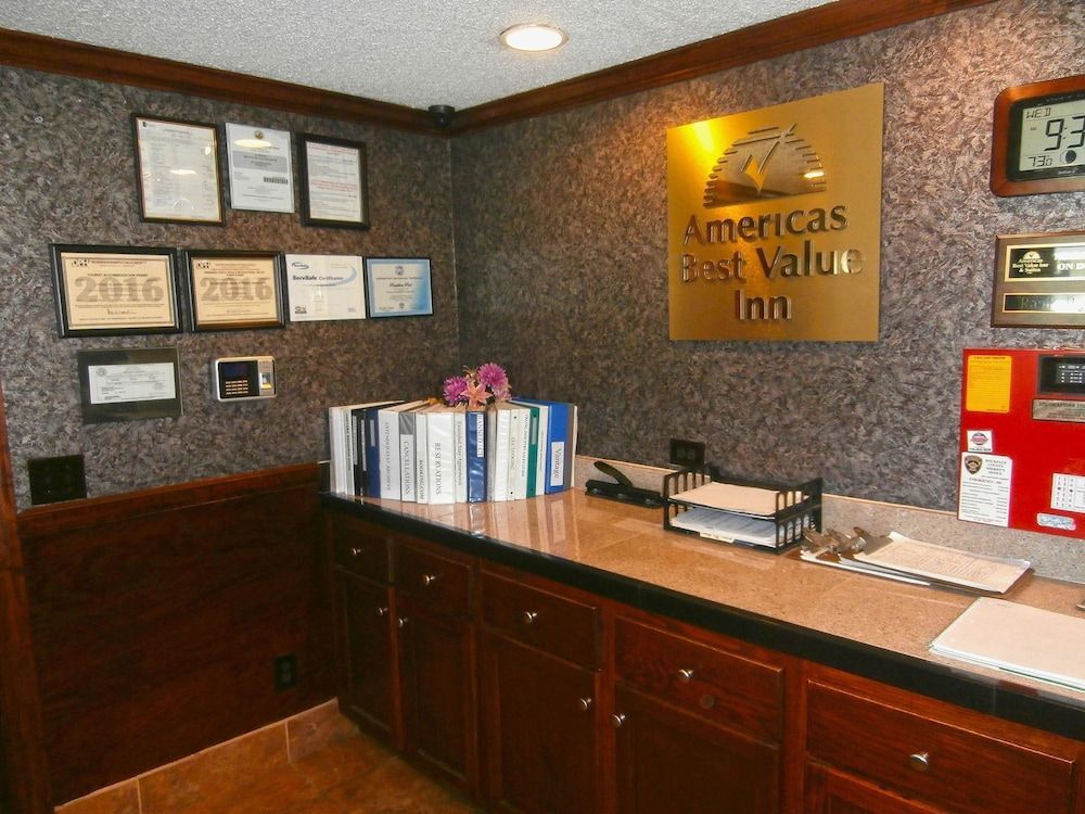 America's Best Value Inn Conyers 2