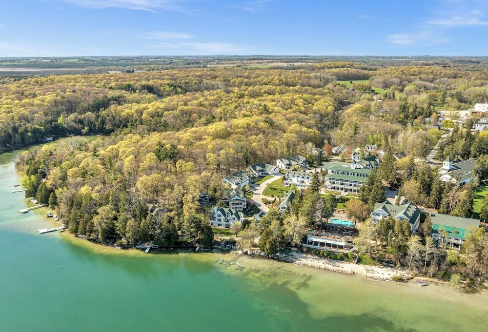 Victorian Inn Elkhart Lake 1