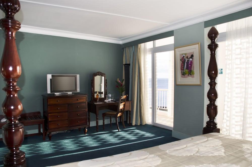 Hotel La Bateliere 2