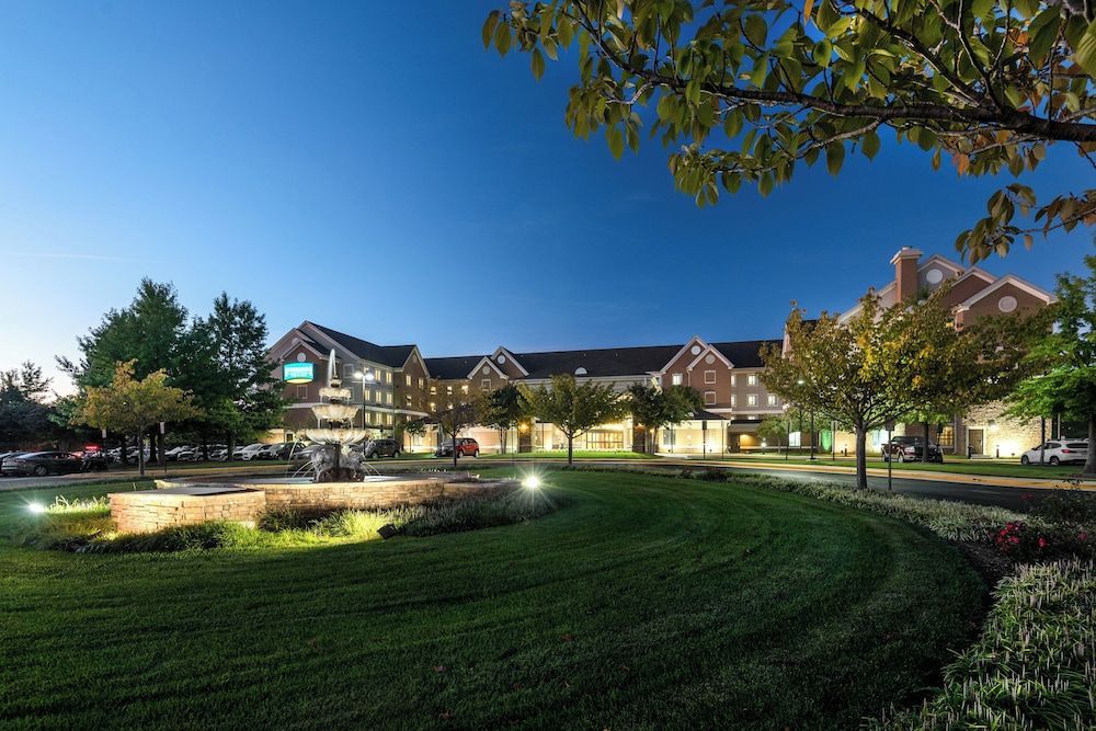 Staybridge Suites CHANTILLY DULLES AIRPORT by IHG 1