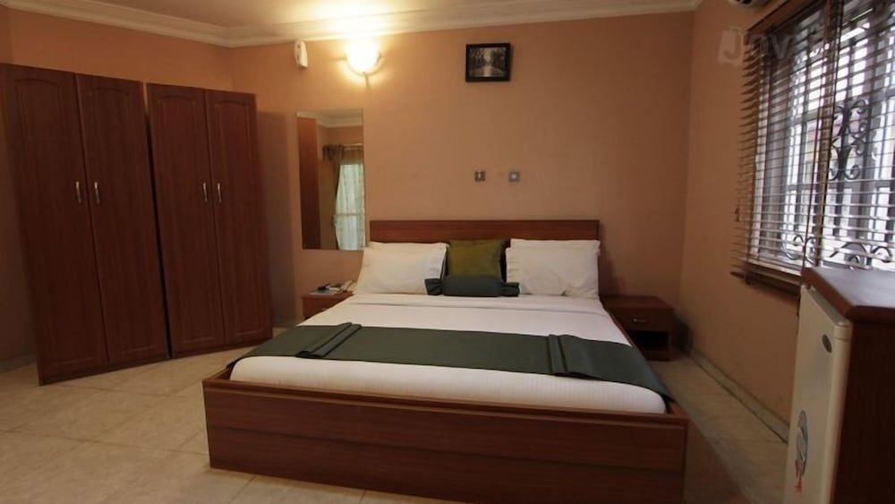 Greenland Suites 2
