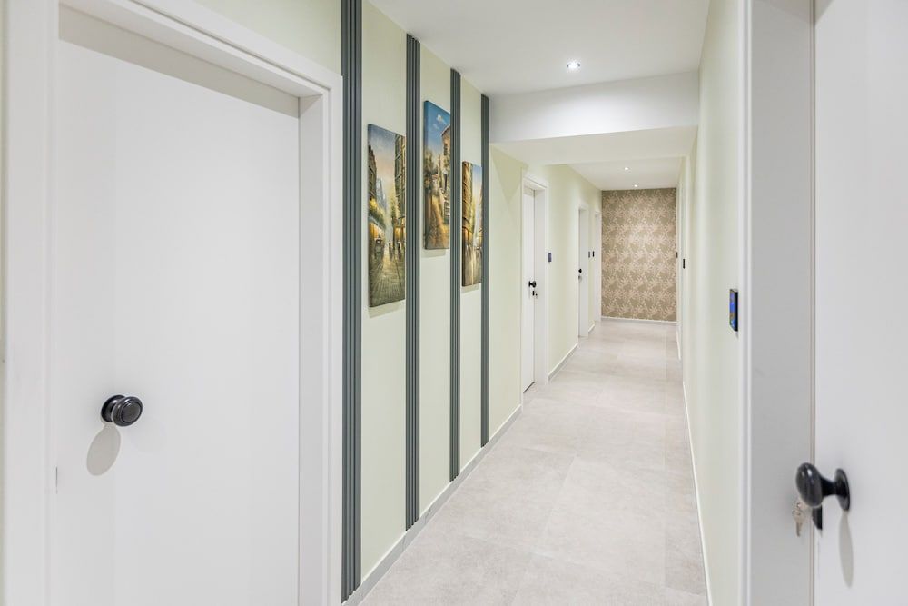 Ernest Suites Psiri 2
