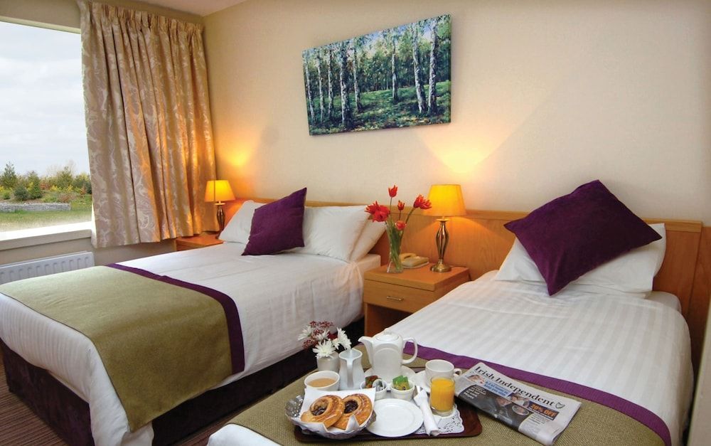 Knock House Hotel 1