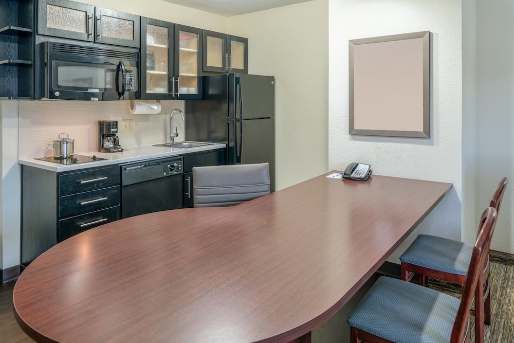 Candlewood Suites WASHINGTON-FAIRFAX by IHG 2