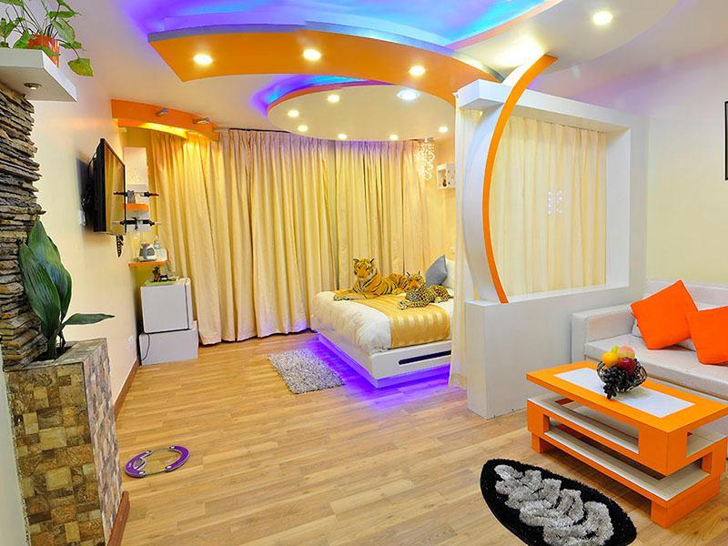 Royal Penguin Boutique Hotel & Spa 1
