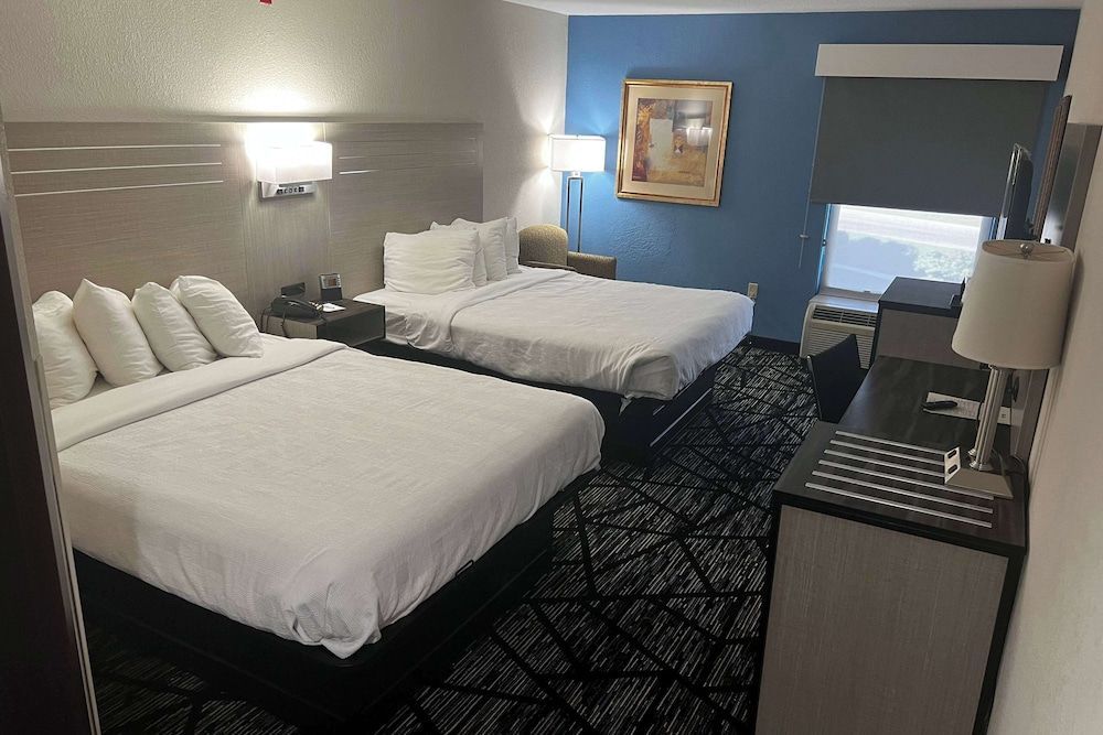 Baymont By Wyndham Monroe Ohio 1