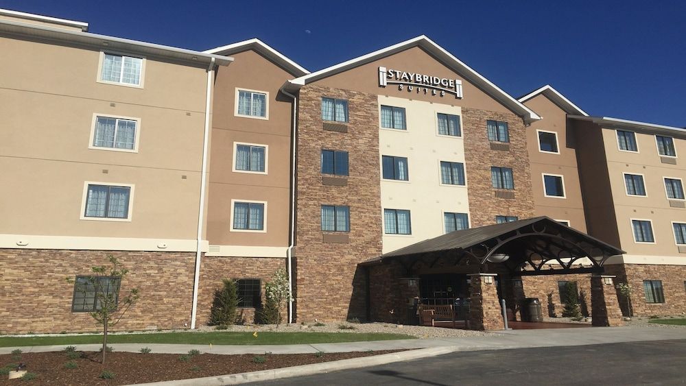 Staybridge Suites MERRILLVILLE by IHG 1