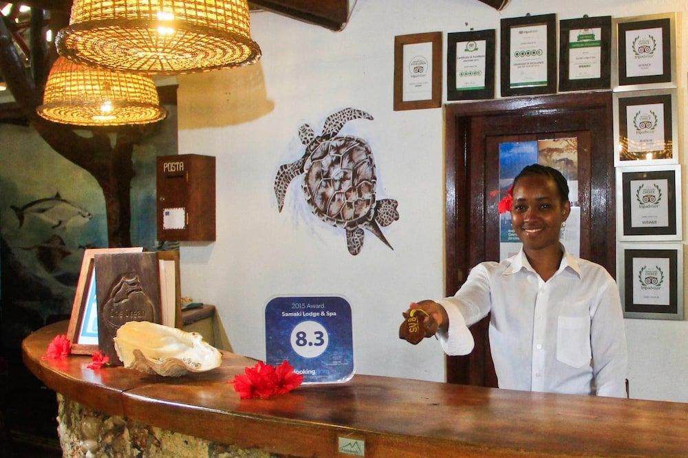 Samaki Lodge 2