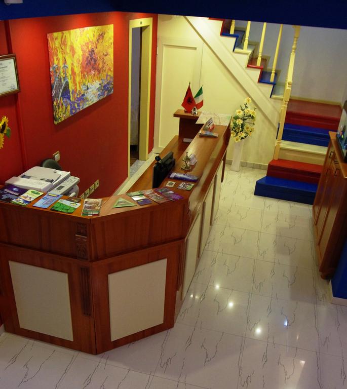 HOTEL MILLENIUM 1