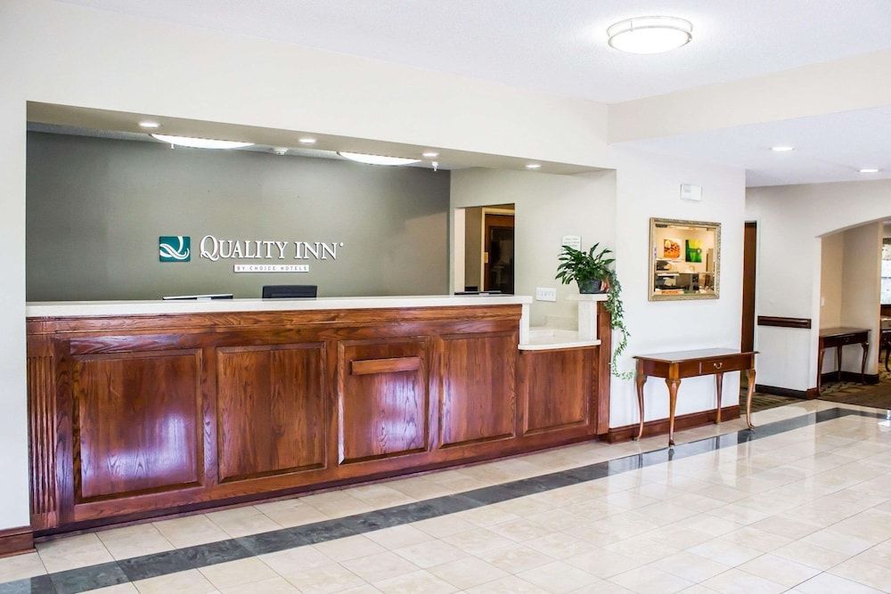 Quality Inn Fuquay Varina East 2