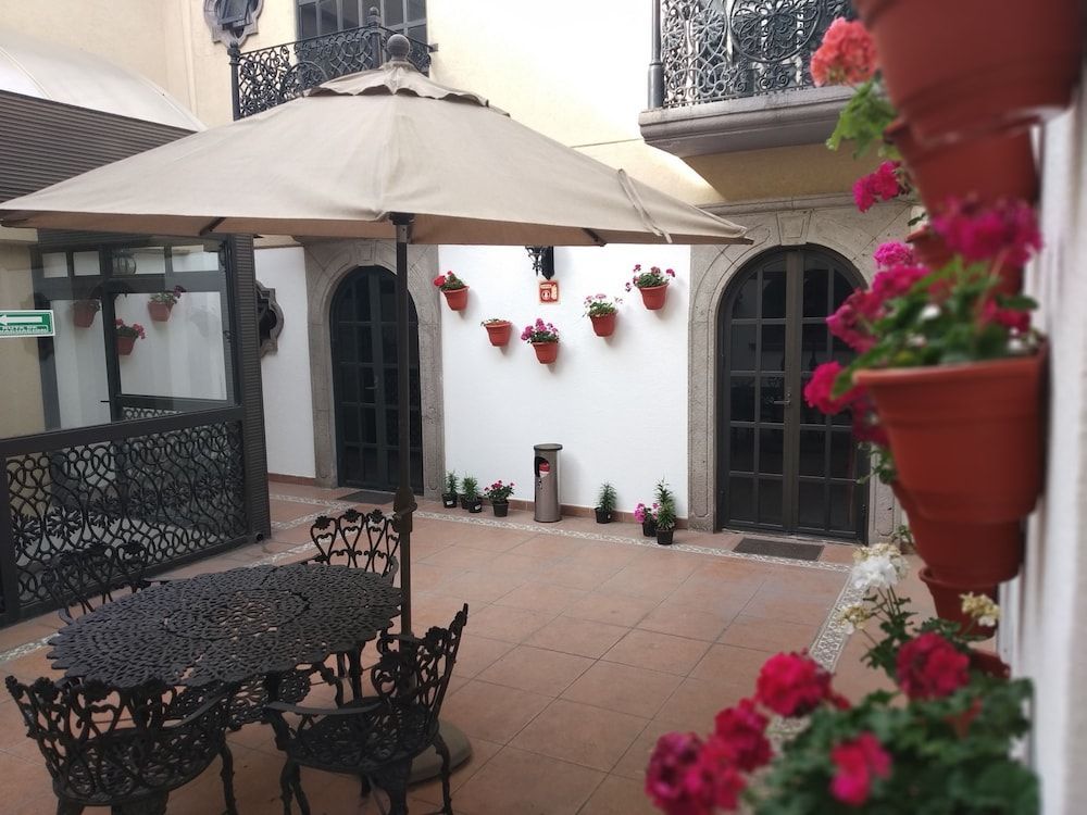 Suites Sevilla 1