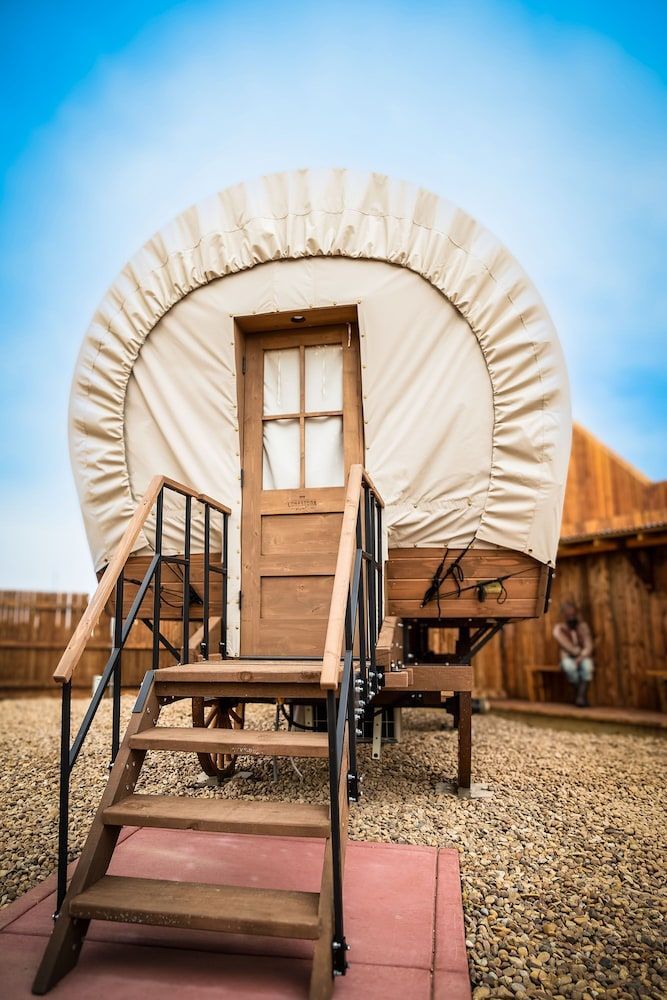 Big Texan Wagons 1