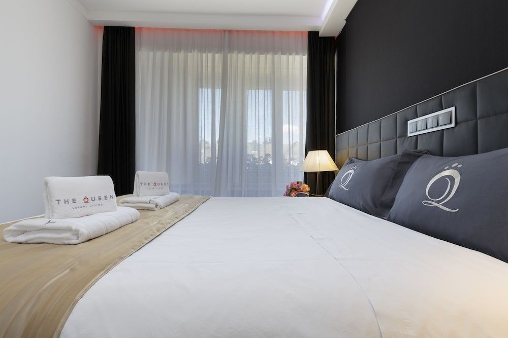 The Queen Luxury Apartments - Villa Medici 2