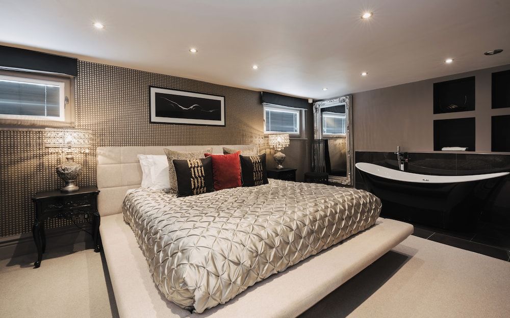 Square Townhouse 2