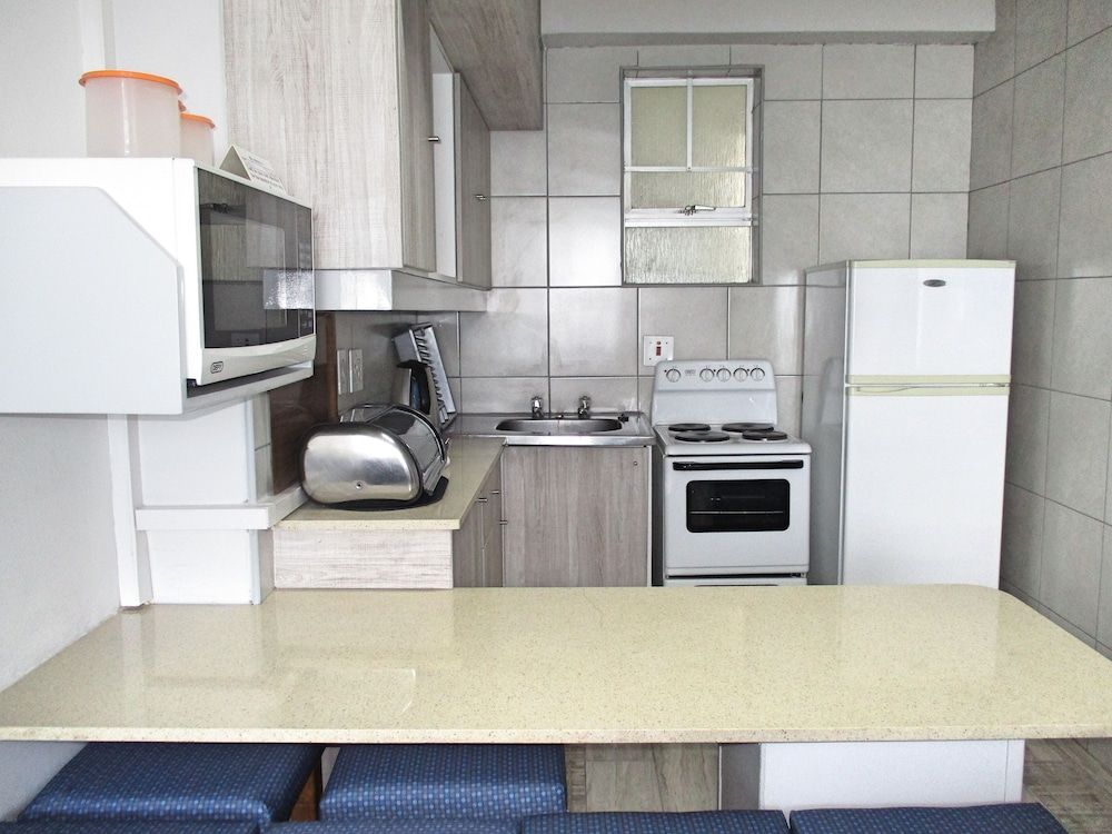 Silver Sands Self Catering 2