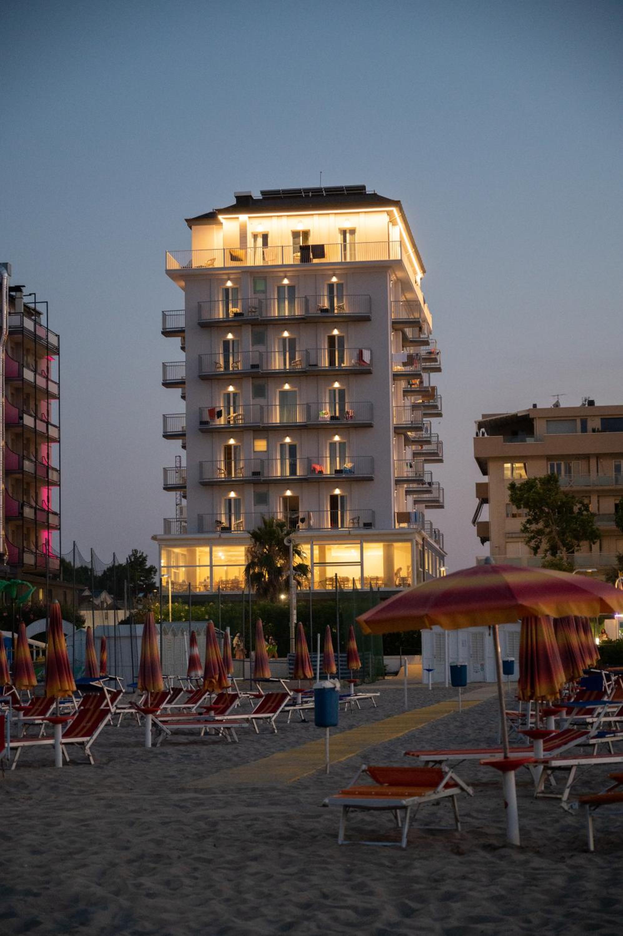 Hotel Fedora Riccione - FRONTE MARE 2