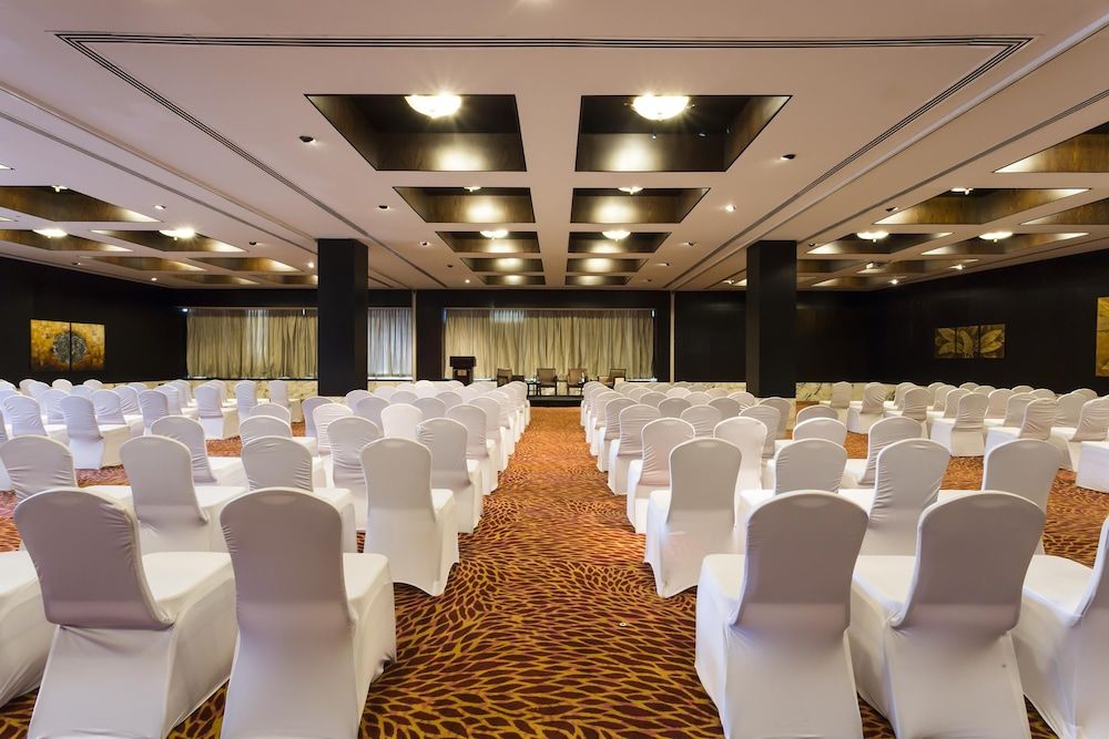 Hyatt Regency Dar es Salaam, The Kilimanjaro 2