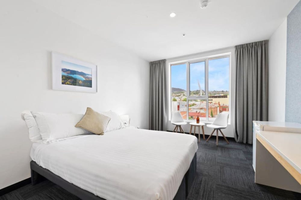 Allurity Hotel 1