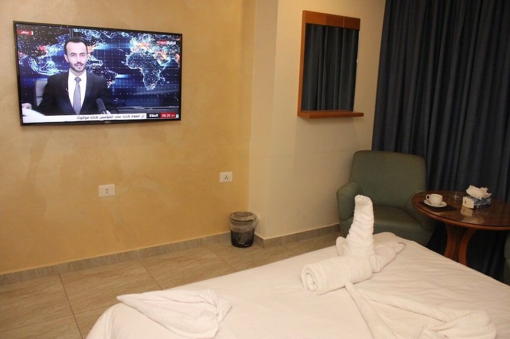 Jewheret Alswefiah hotel suites 2
