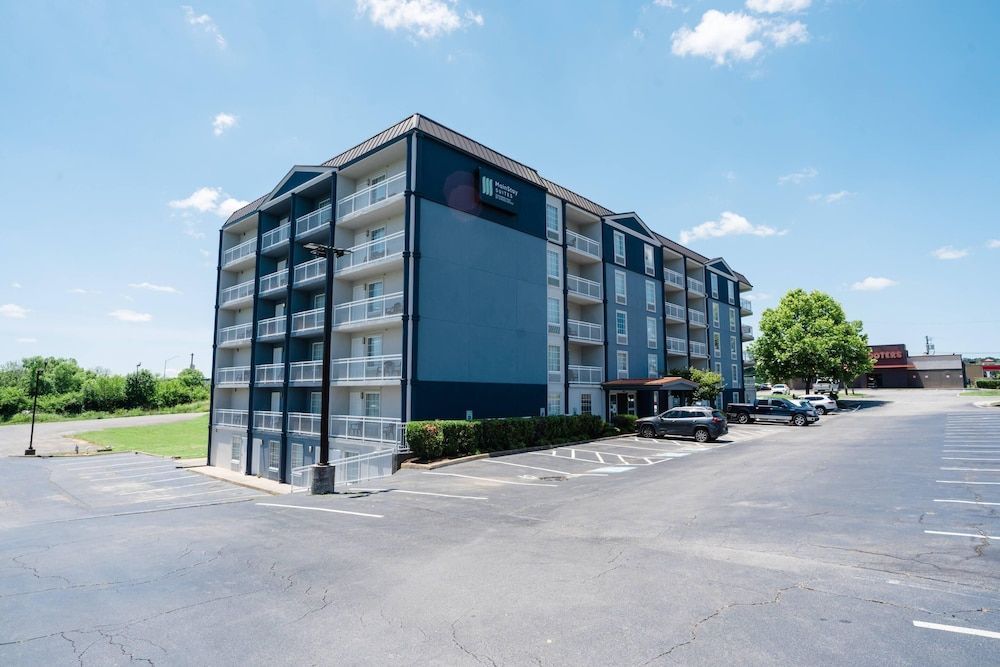 MainStay Suites Knoxville North I-75 1