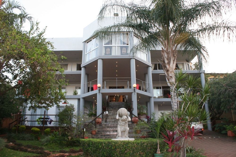 Villa-Candilabra Guesthouse 1