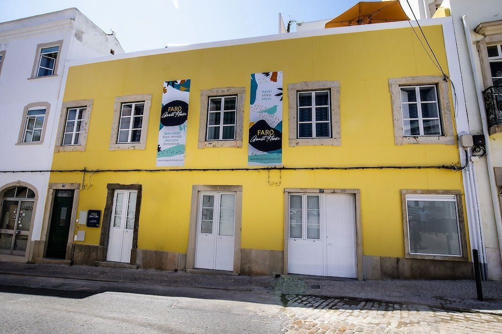 Faro Guest House 1