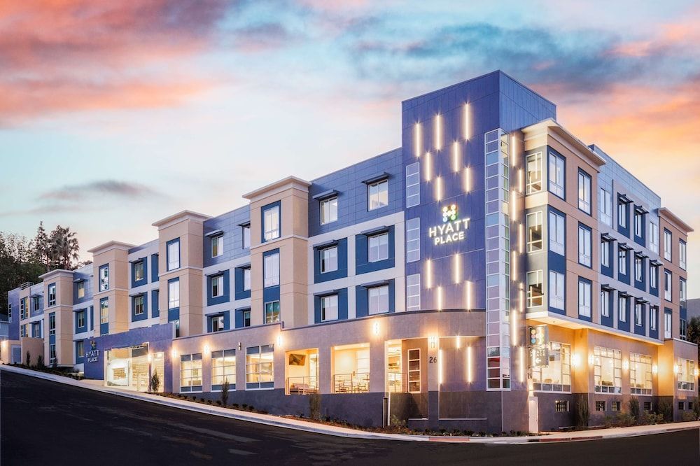 Hyatt Place San Carlos 1
