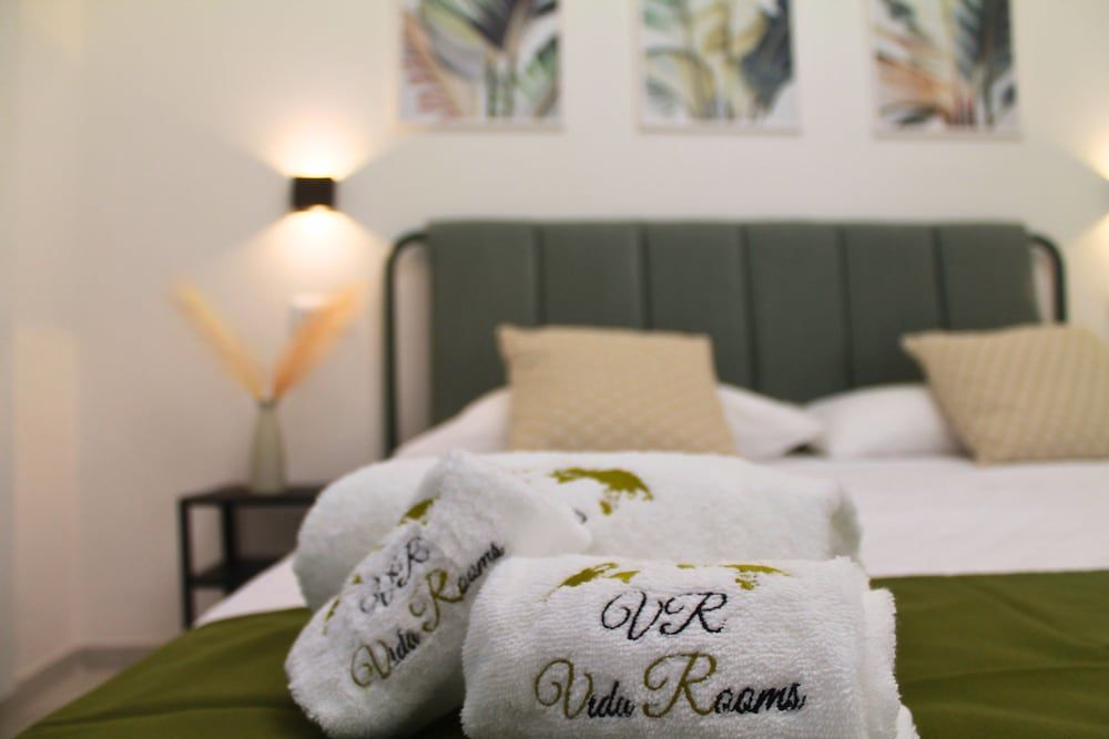 Vida Rooms 1