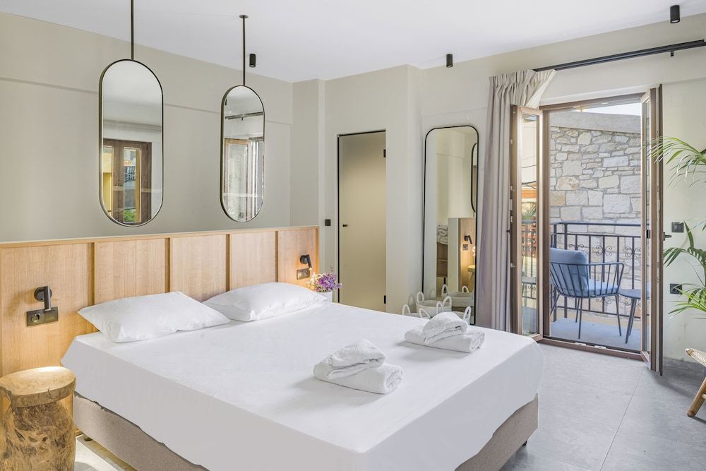 Achatis Suites 1