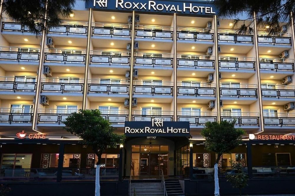 HOTEL ROXX ROYAL 1