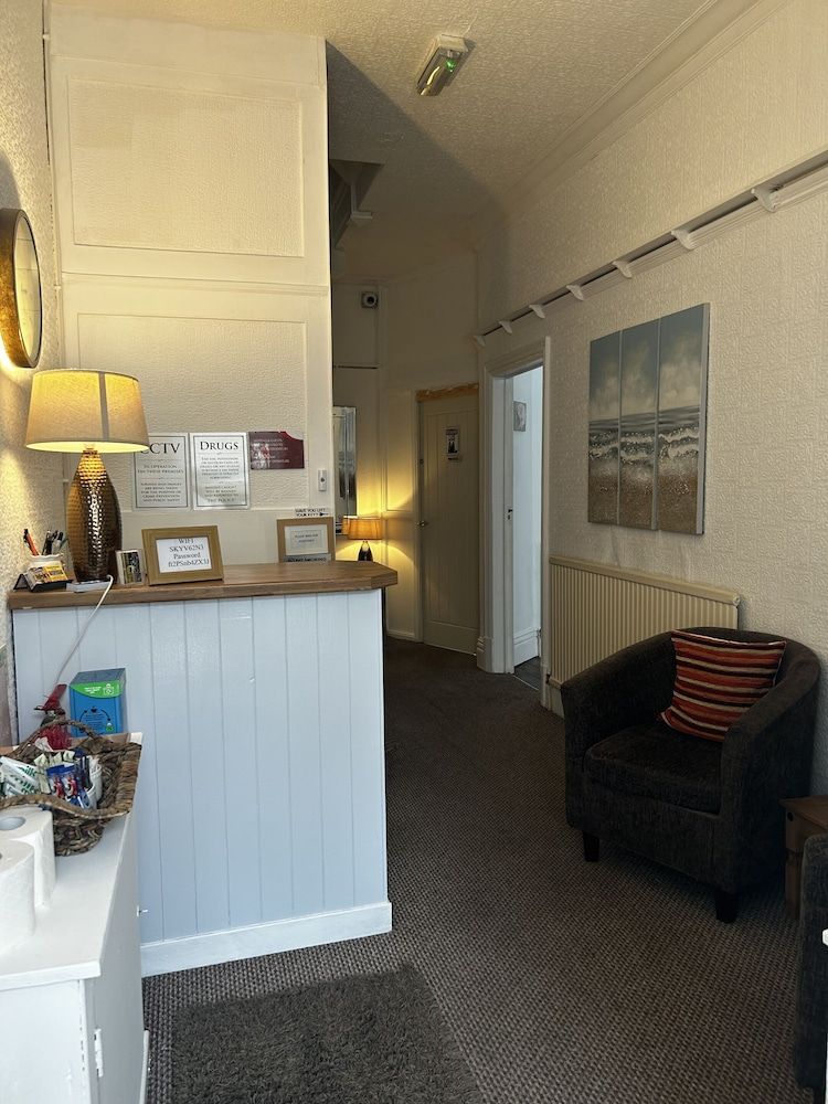 The Inglewood Hotel *Adults Only* 2