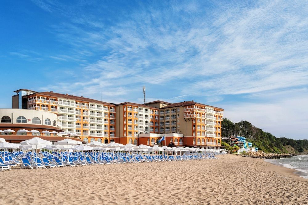 SOL by Meliá Luna Bay Resort - All Inclusive 1