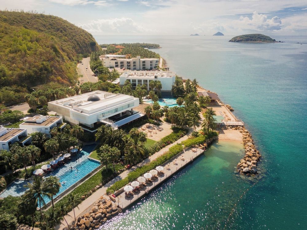 Alibu Resort Nha Trang 1