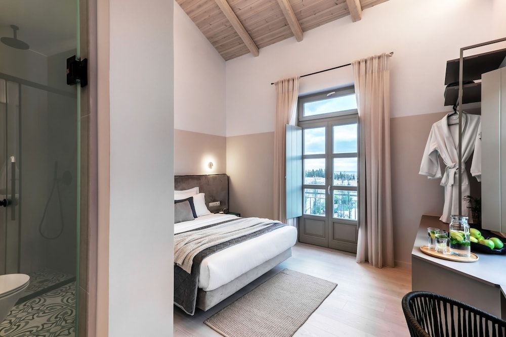 Octavia Rooms 2