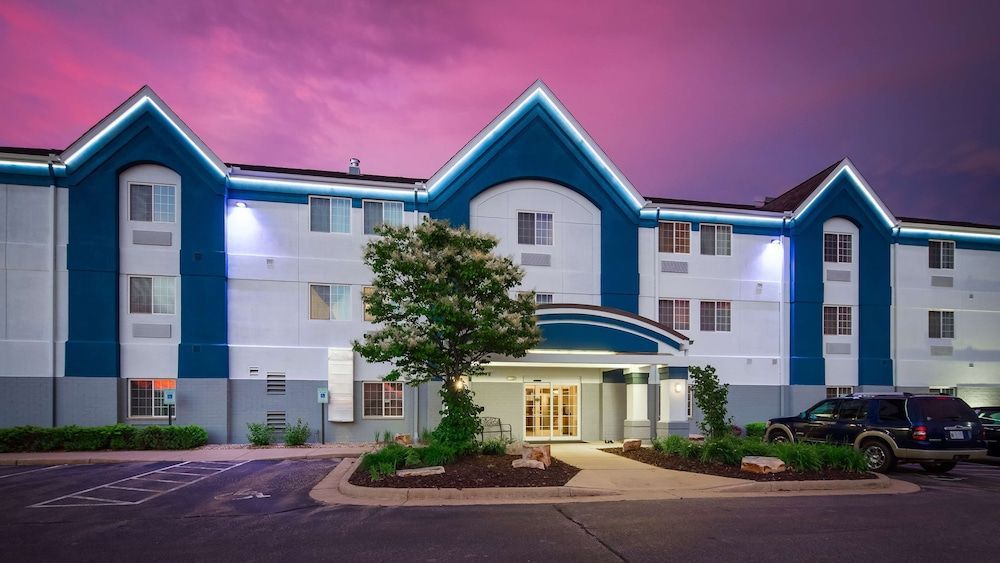 Best Western Plus Wausau-Rothschild Hotel 1