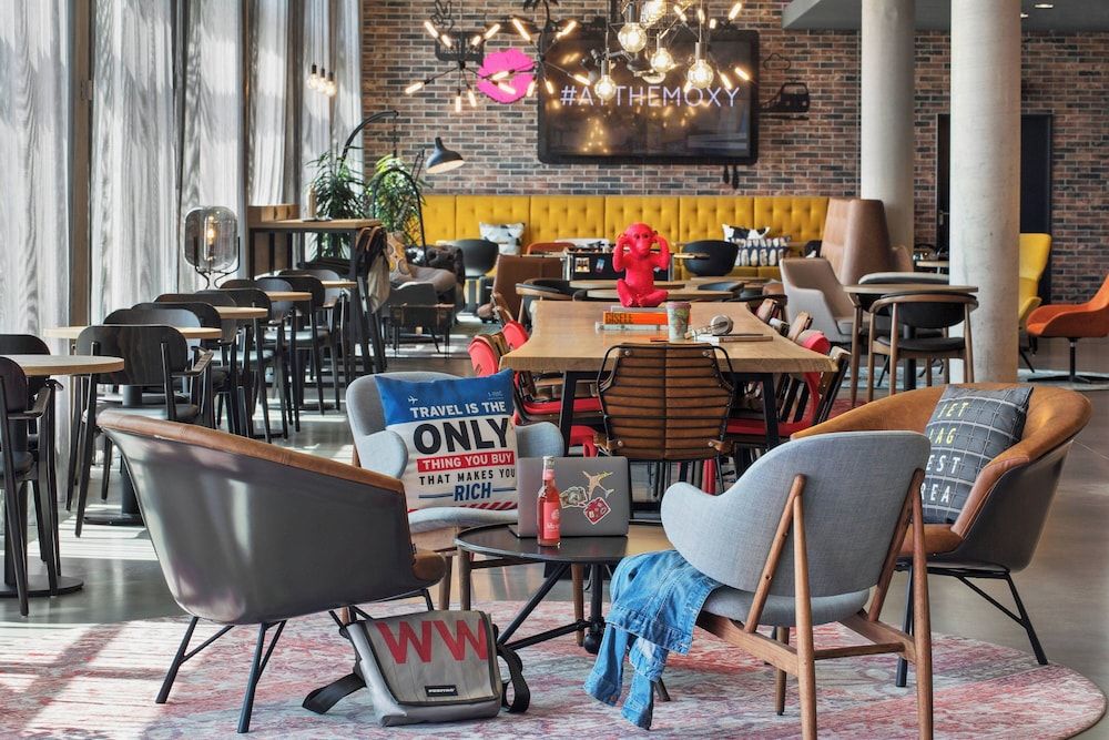 Moxy Frankfurt Airport Kelsterbach 1