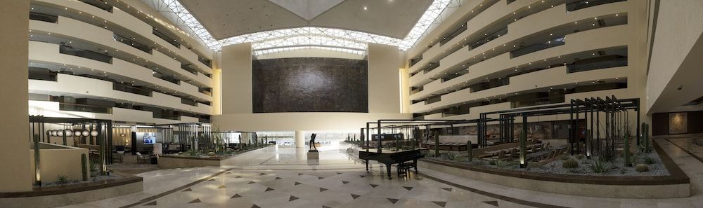 Sheraton Chihuahua Soberano 2