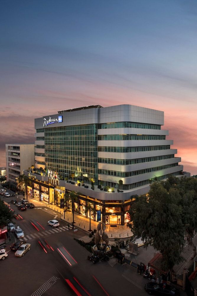 Radisson Blu Hotel, Beirut Verdun 1