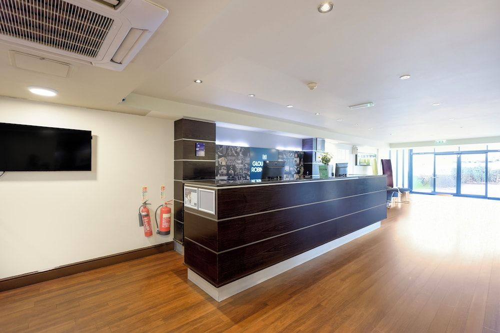 Gloucester Robinswood Hotel By Sunday 2
