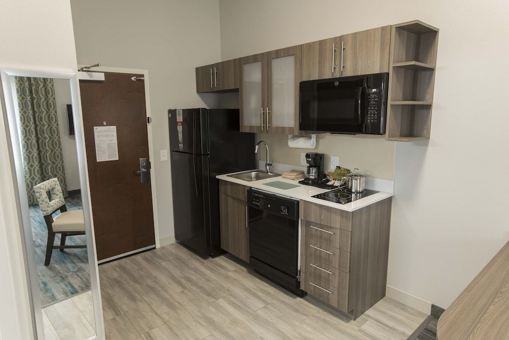 Candlewood Suites MCDONOUGH by IHG 1
