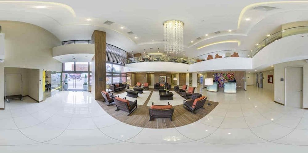 LATAM HOTEL Plaza Pradera Quetzaltenango 2