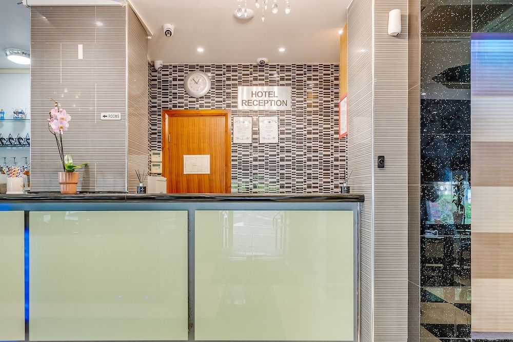 London Star Hotel 2
