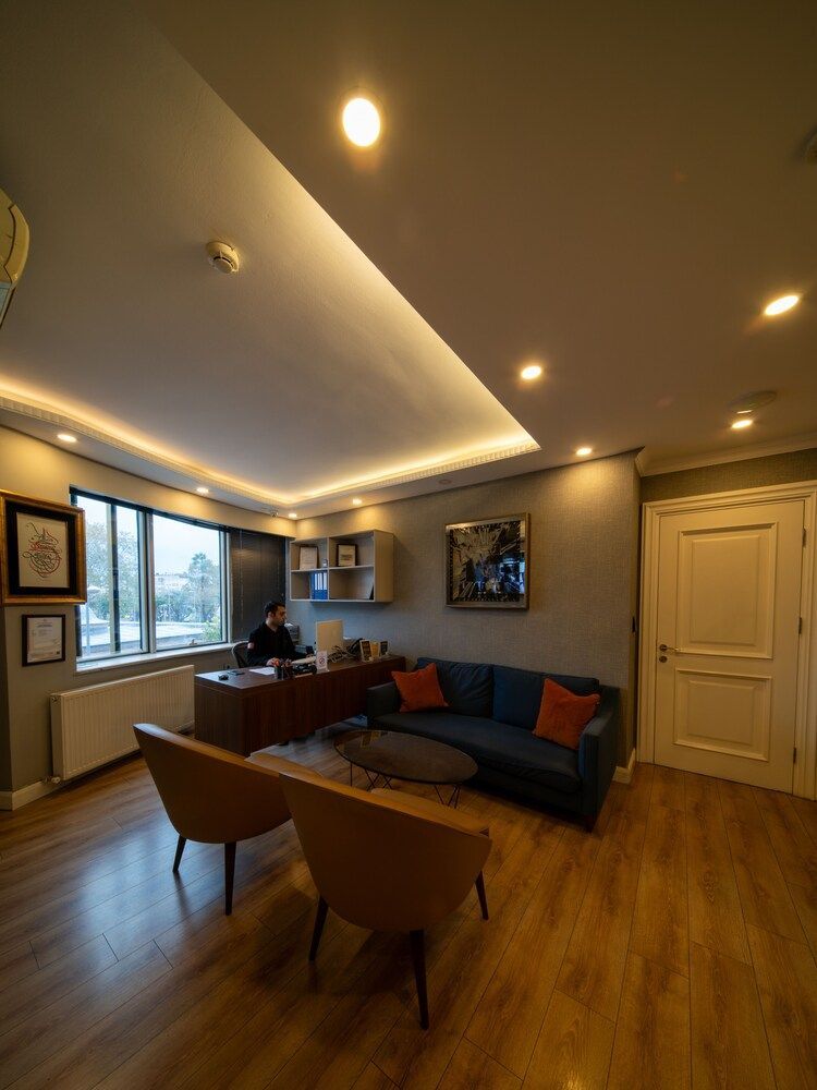 All Seasons Suites 2