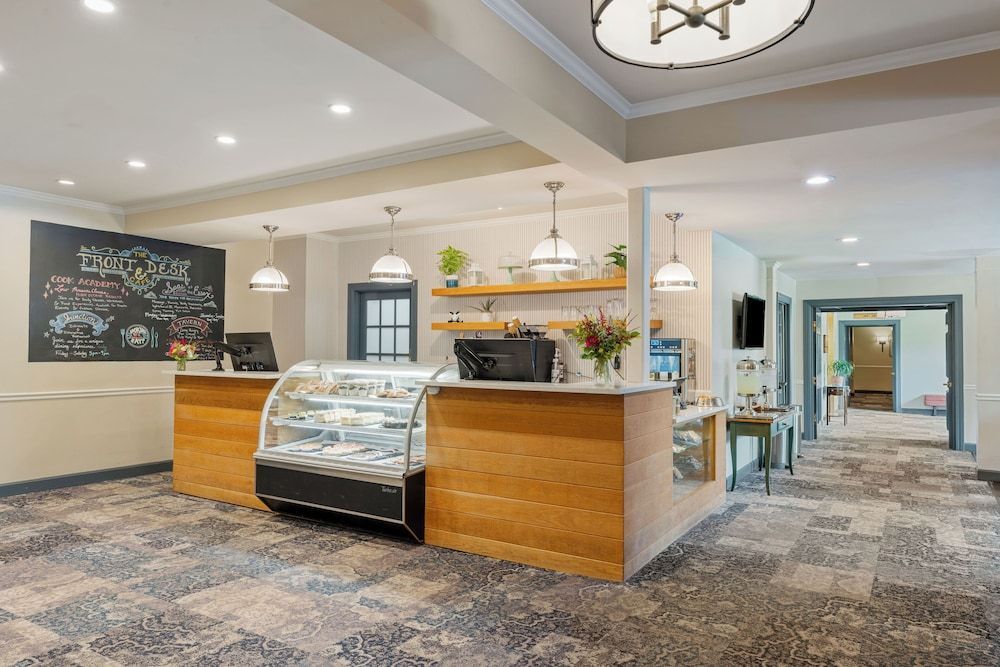 The Essex Resort & Spa 2