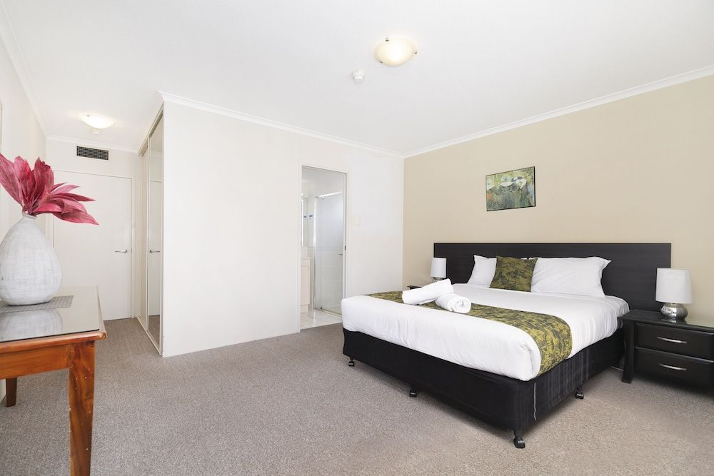 The Astor Apartments 2